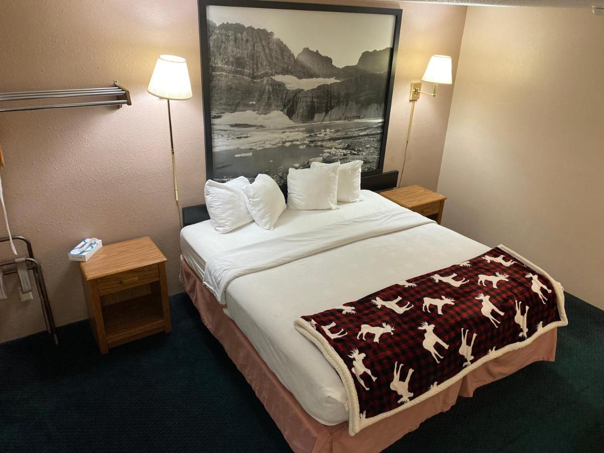 Glendive Lodge Bagian luar foto