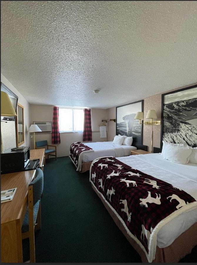 Glendive Lodge Bagian luar foto